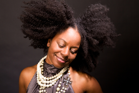 8 Tips To Transition Your Relaxed Hair To Natural Without Big Chop
